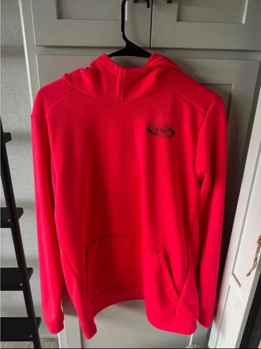 Under Armour Boys Youth XL Red Logo Hoodie